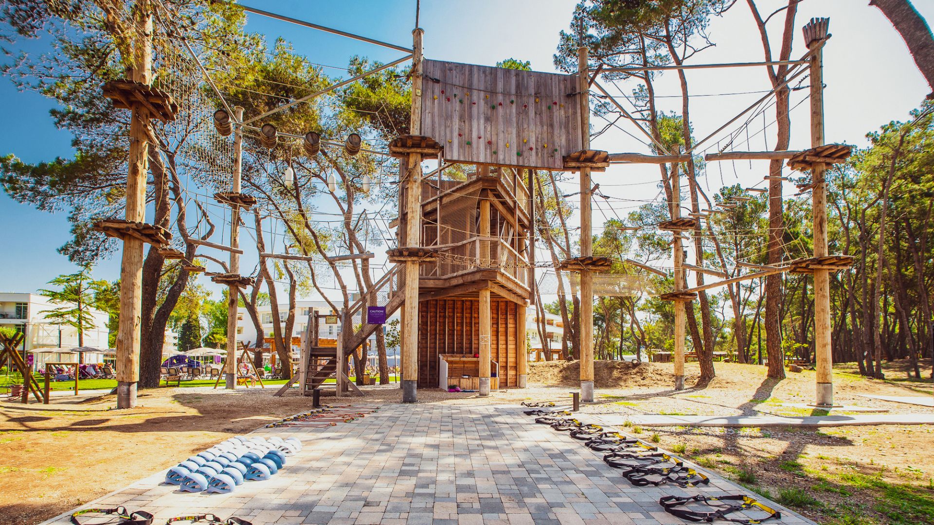 Tiara Holidays - Azul Beach Resort by Karisma - dečije igralište